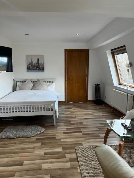 לונדון Quirky Studio Flat Selfcontained מראה חיצוני תמונה